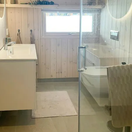 With A View And Close To Jotunheimen * Heggenes