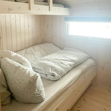 With A View And Close To Jotunheimen Heggenes