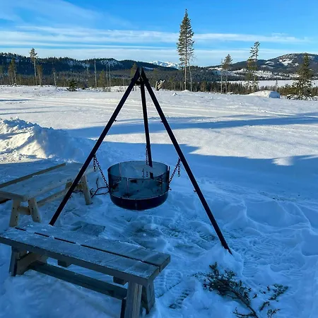 With A View And Close To Jotunheimen 펜션 헤게네스