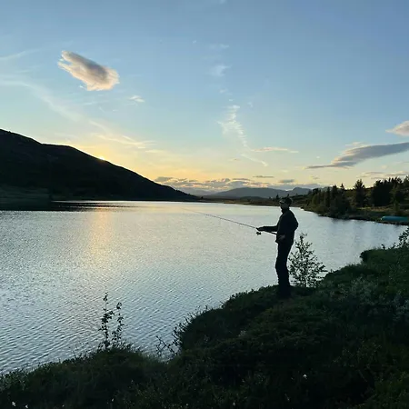 With A View And Close To Jotunheimen 펜션 헤게네스